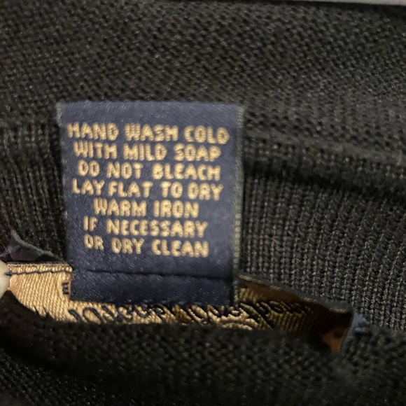 Fabulous Men’s Brooks Brothers XL black sweater 70% silk! - Picture 4 of 4